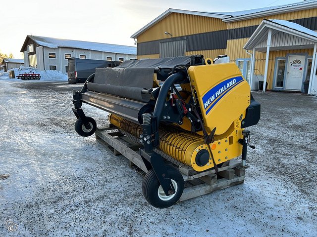 New Holland Noukin 300FP 2