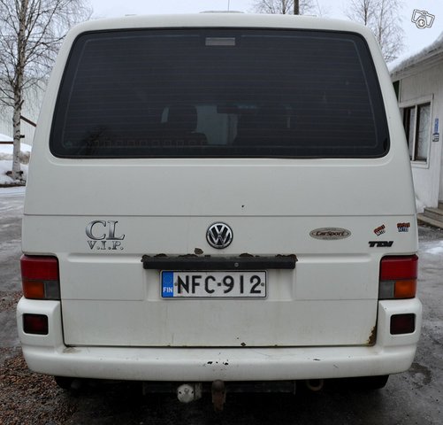 Volkswagen Transporter 13