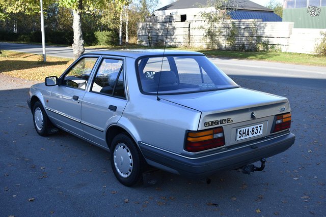 Ford Orion 24