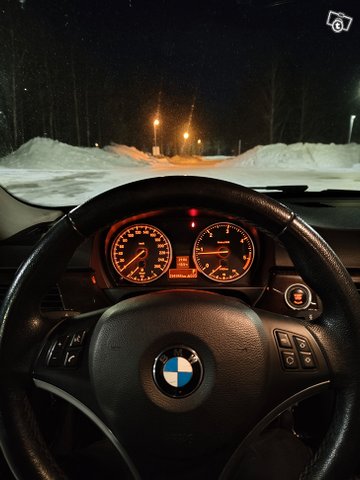 BMW 3-sarja 2