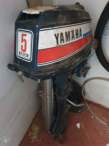 Perämoottori Yamaha 5 2