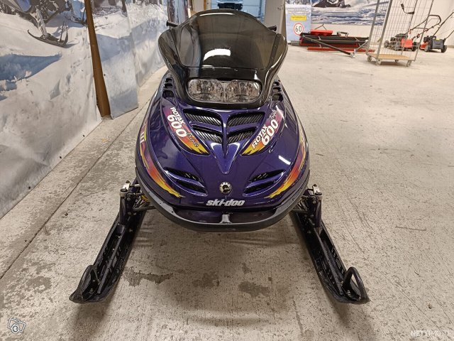 Ski-Doo Formula 3