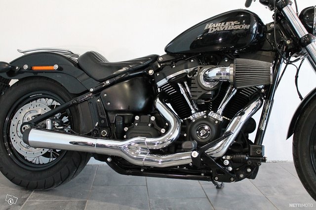 Harley-Davidson Softail 4