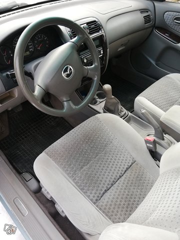 Mazda 626 2