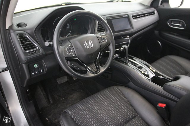 Honda HR-V 10