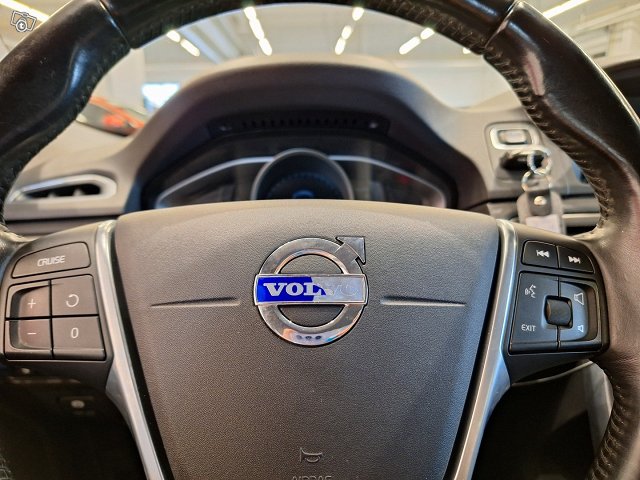 Volvo XC70 17