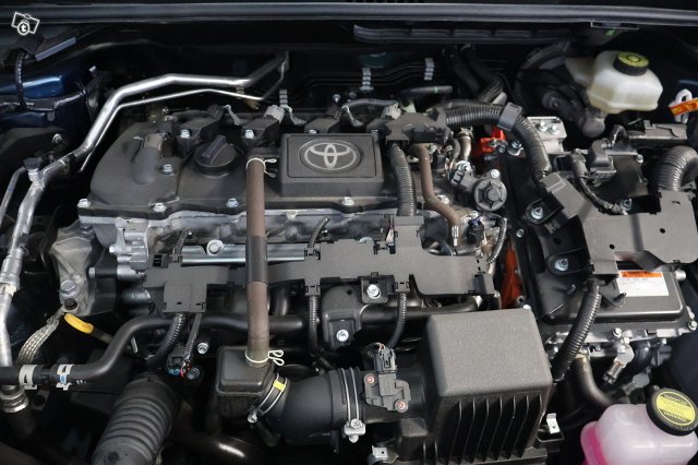 Toyota C-HR 21