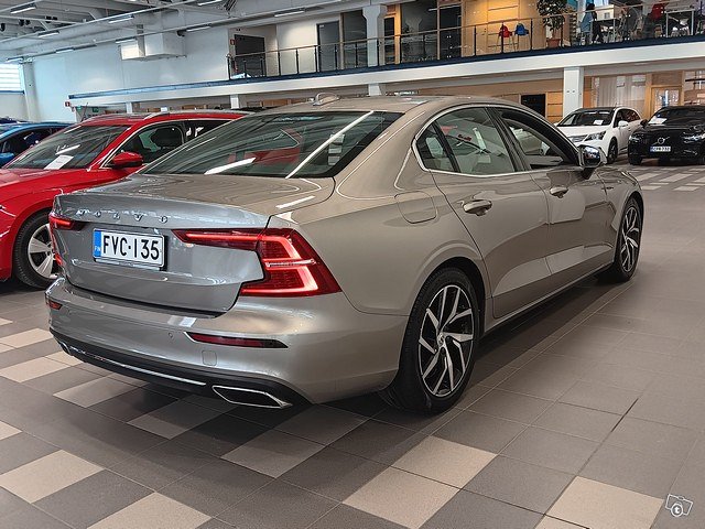 VOLVO S60 3