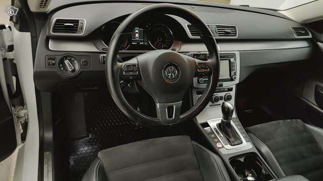 Volkswagen CC 7