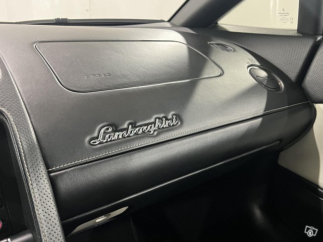 Lamborghini Gallardo 8