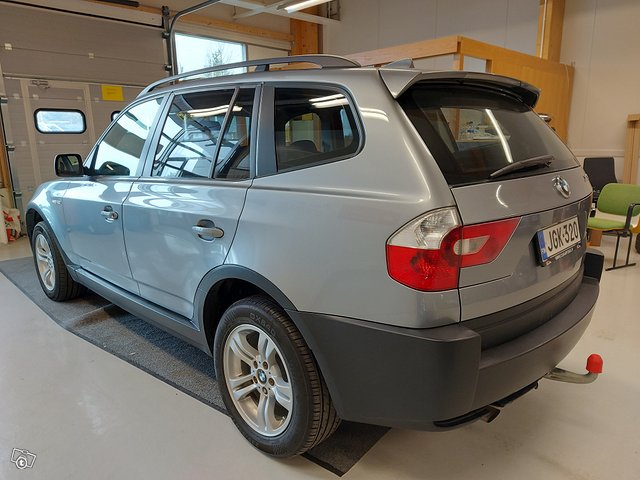 BMW X3 2.0i 7