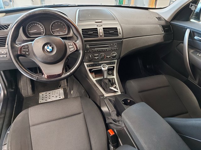 BMW X3 2.0i 10