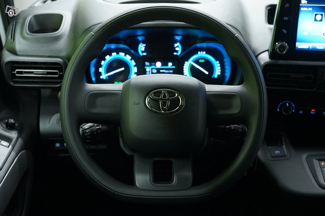 Toyota Proace City Verso EV 16