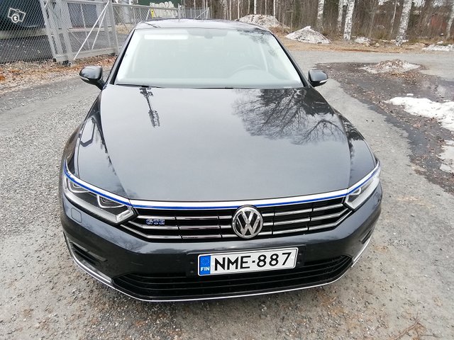 Volkswagen Passat 13