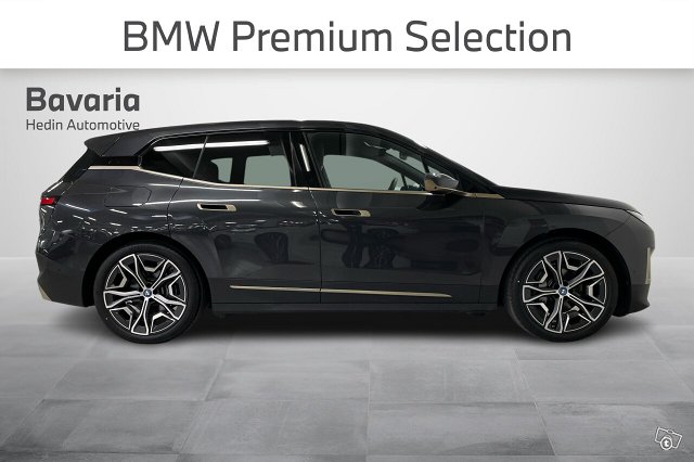 BMW IX 6