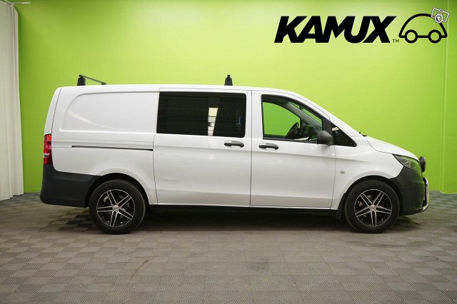 Mercedes-Benz Vito 2