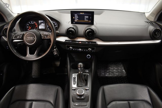Audi Q2 16
