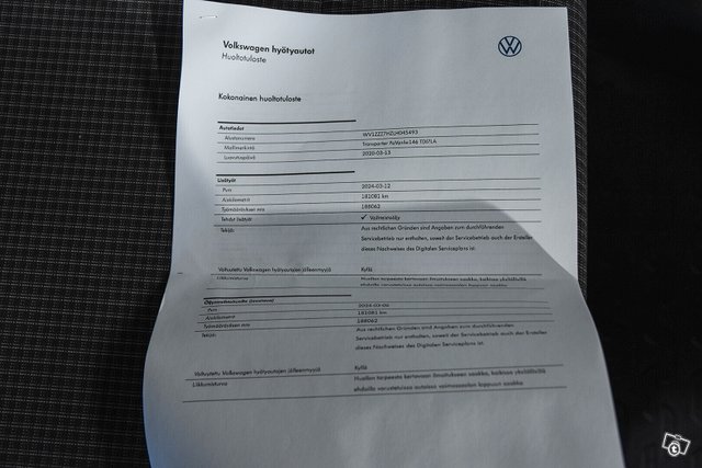Volkswagen Transporter 22