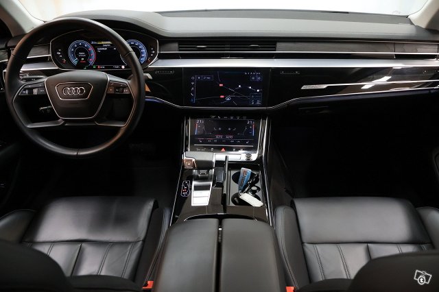 Audi A8 16