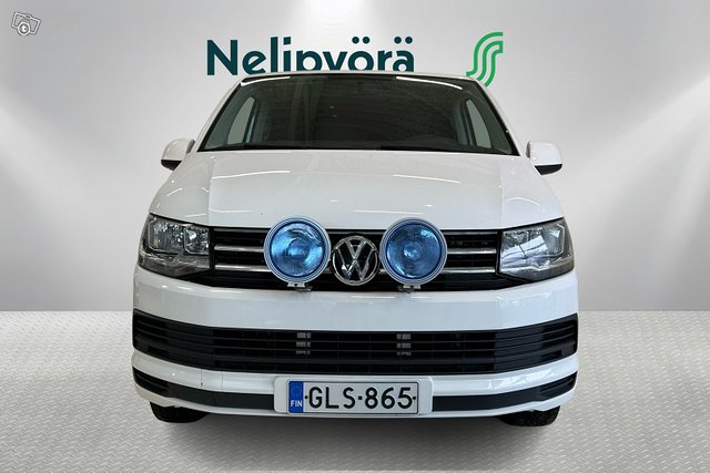 Volkswagen Caravelle 7