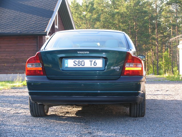 Volvo S80 2