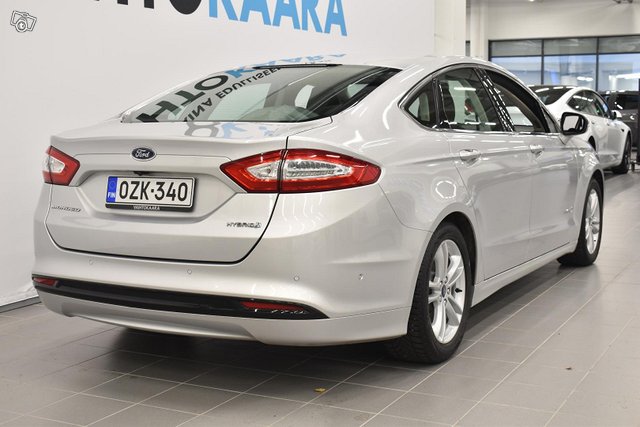 Ford Mondeo 19