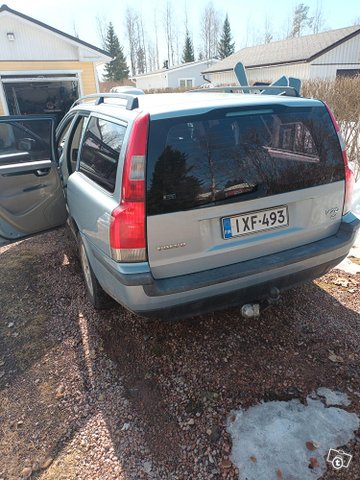 Volvo V70 8