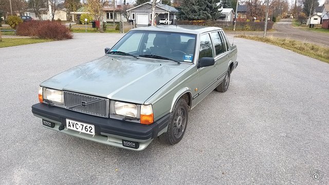 Volvo 760 4