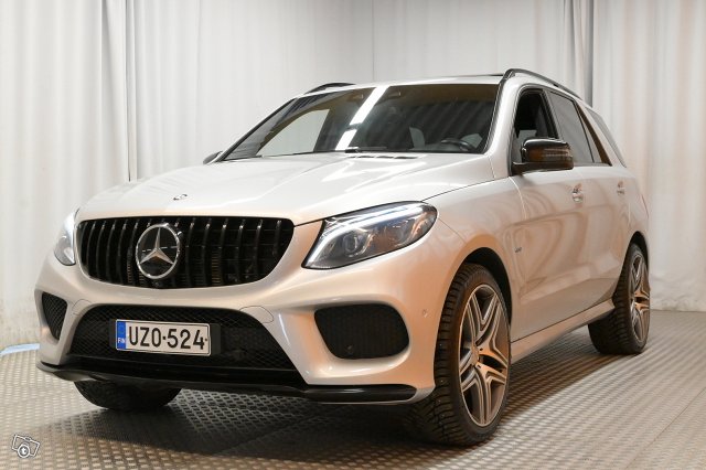 Mercedes-Benz GLE 4