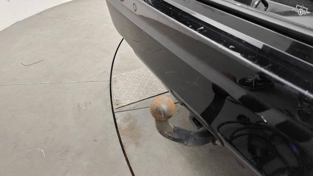 Toyota RAV4 Plug-In 7