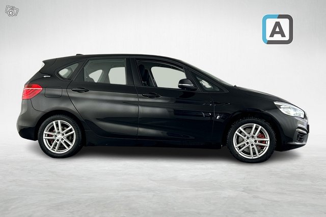 BMW 2-SARJA 8