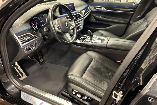 BMW 7-sarja 10