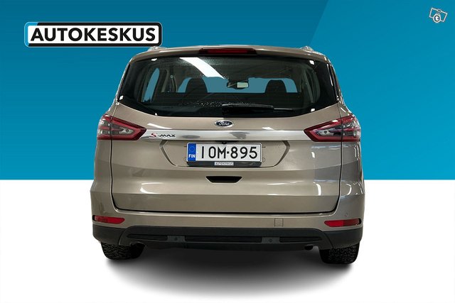 Ford S-Max 5