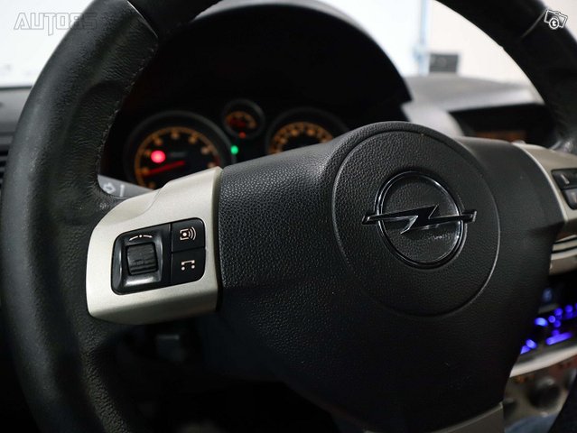 Opel Astra 19