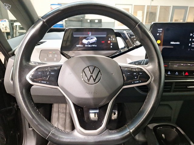 Volkswagen ID.3 10