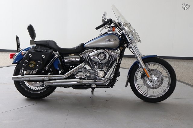 Harley-Davidson Dyna 4