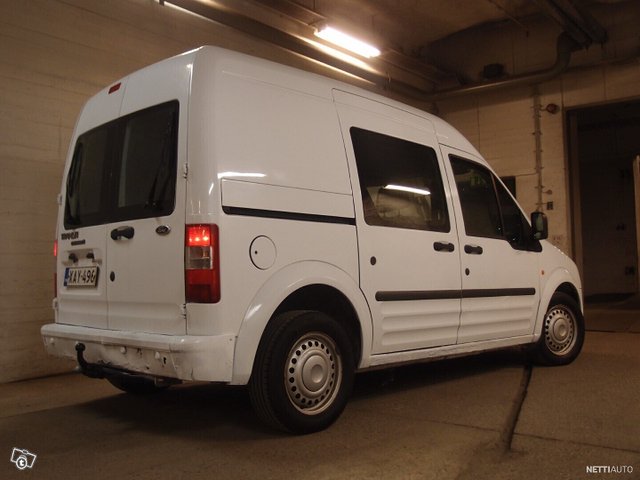 Ford Tourneo Connect 23