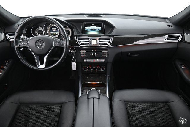 Mercedes-Benz E 19