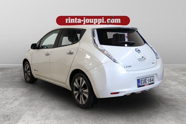 Nissan Leaf 7