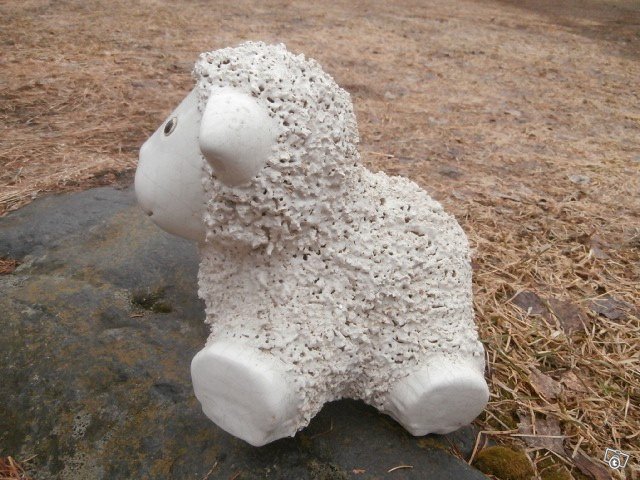 Puutarhakoriste  4. Hauska lammasfiguuri, kuva 1