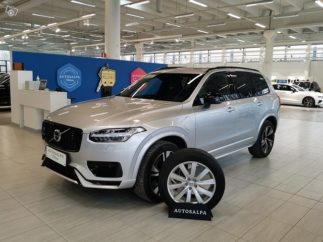 VOLVO XC90 2