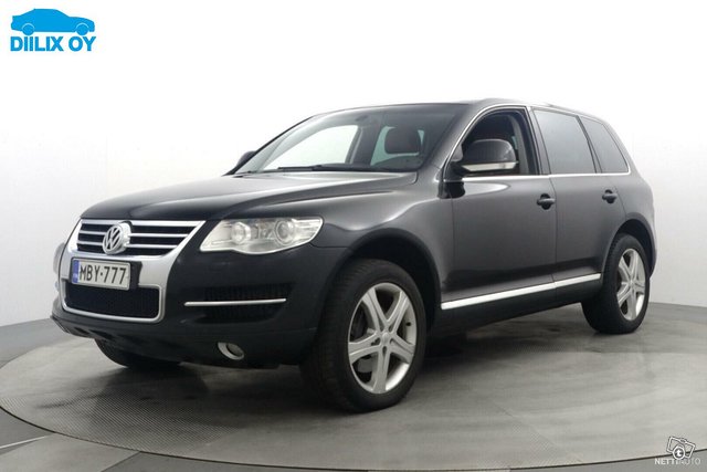 Volkswagen Touareg 8