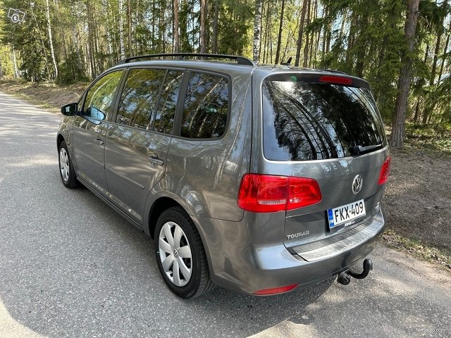 Volkswagen Touran 6