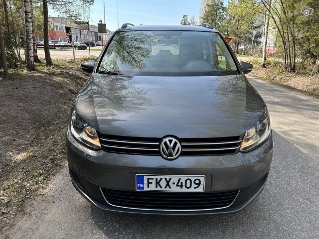 Volkswagen Touran 14