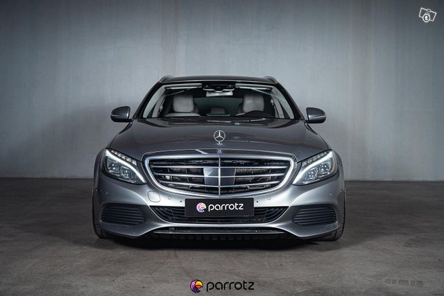 Mercedes-Benz C 2