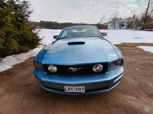 Ford Mustang 7