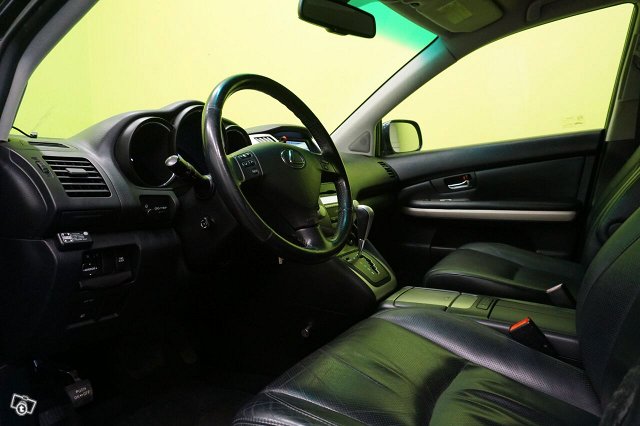 Lexus RX 12