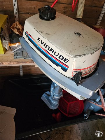 Evinrude 4 hp 1