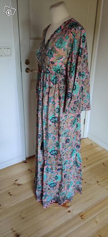 Pitkä mekko, uusi, onesize, kuva 1