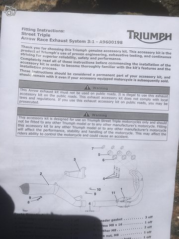 Triumph Street Triple 3-1 Arrow kokoputkisto 2